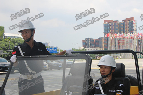 東莞虎門保安公司消息：山體滑坡事故 四輛車被砸無人傷亡