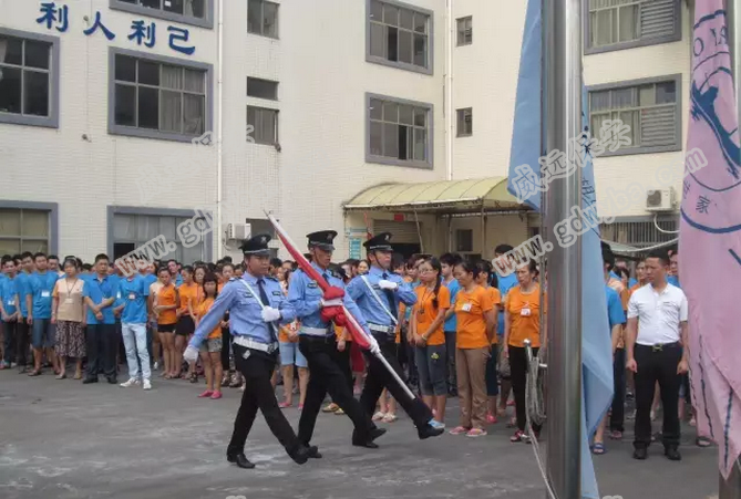 愛我祖國，威遠保安慶祝2016年“八一”建軍節(jié)！